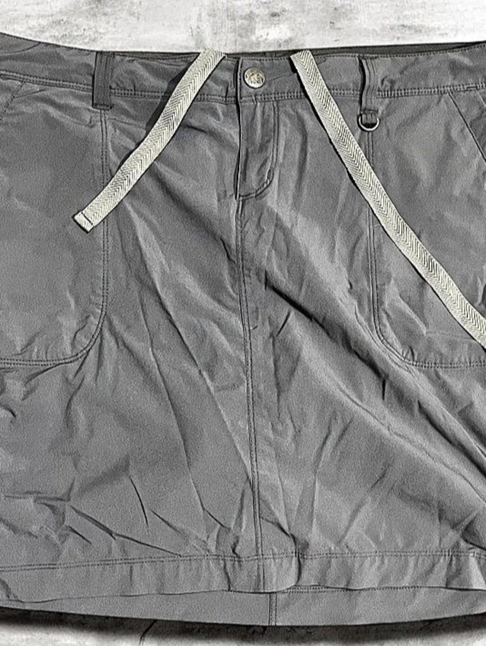 REI Women's Gray Active Technical Skort Size 12 Short Button Pockets Stretch